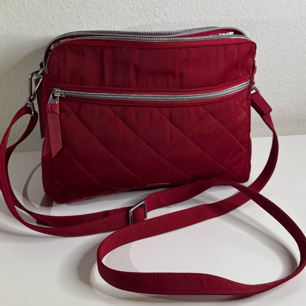 Vera Bradley Women's Performance Twill Triple Compartment Crossbody Purse [NEW]